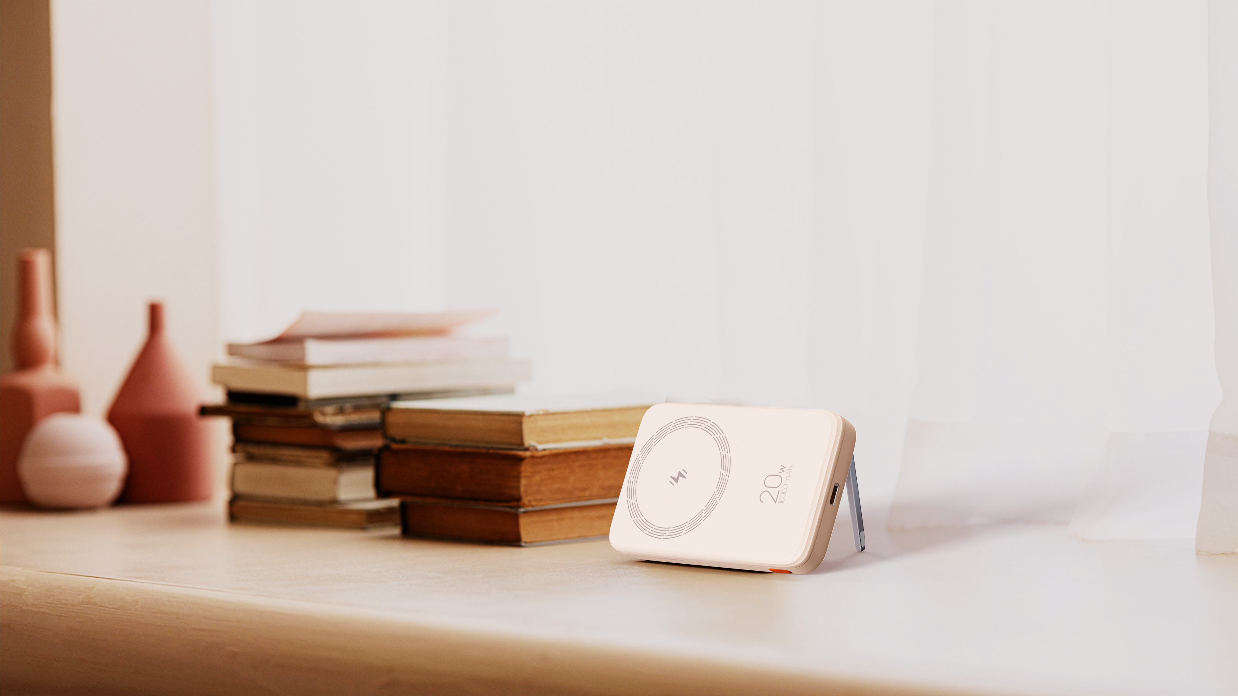 portable source，10000mAh，Bracket mobile power supply，portable battery，product design，