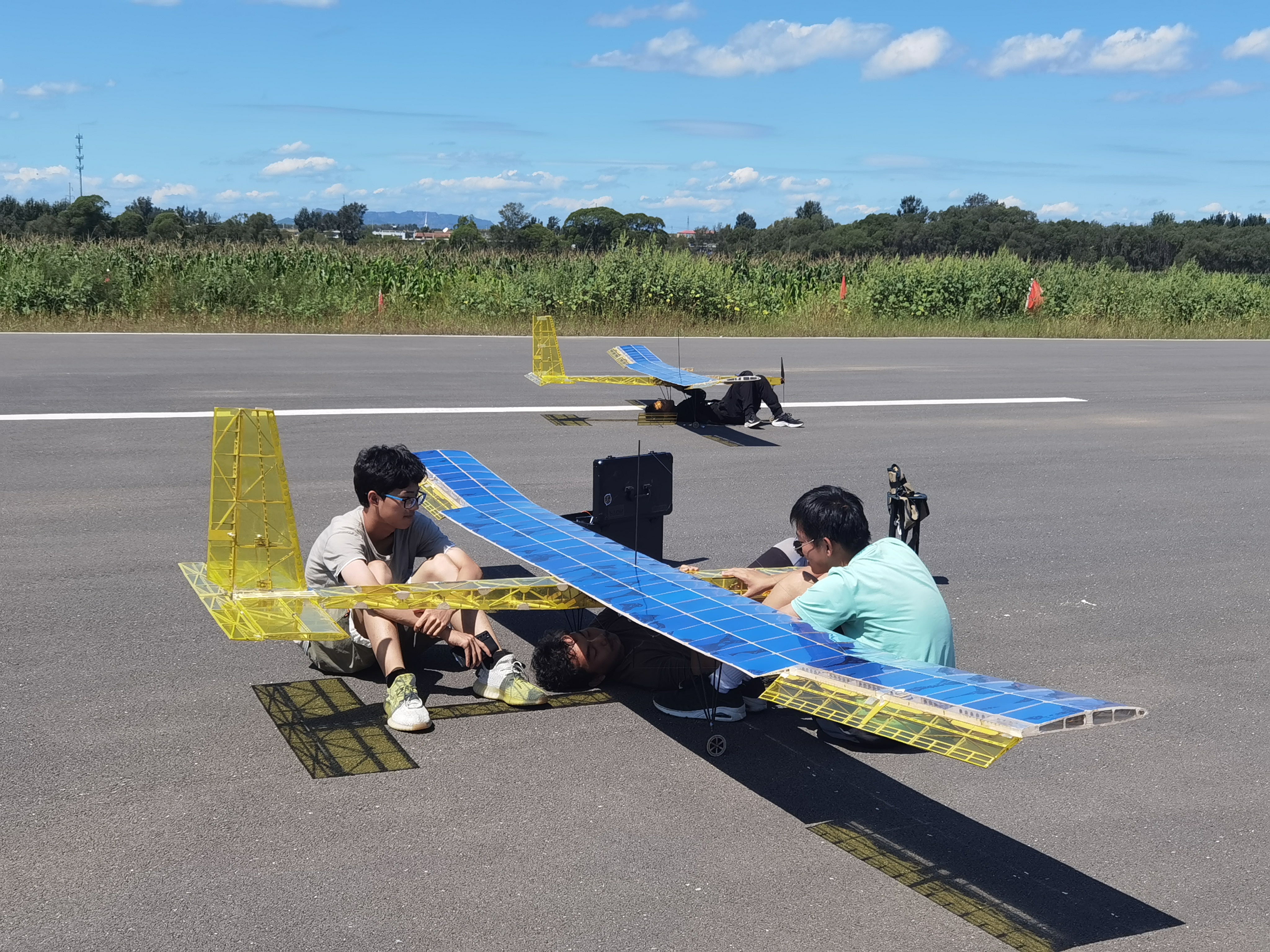 solar energy，aircraft，