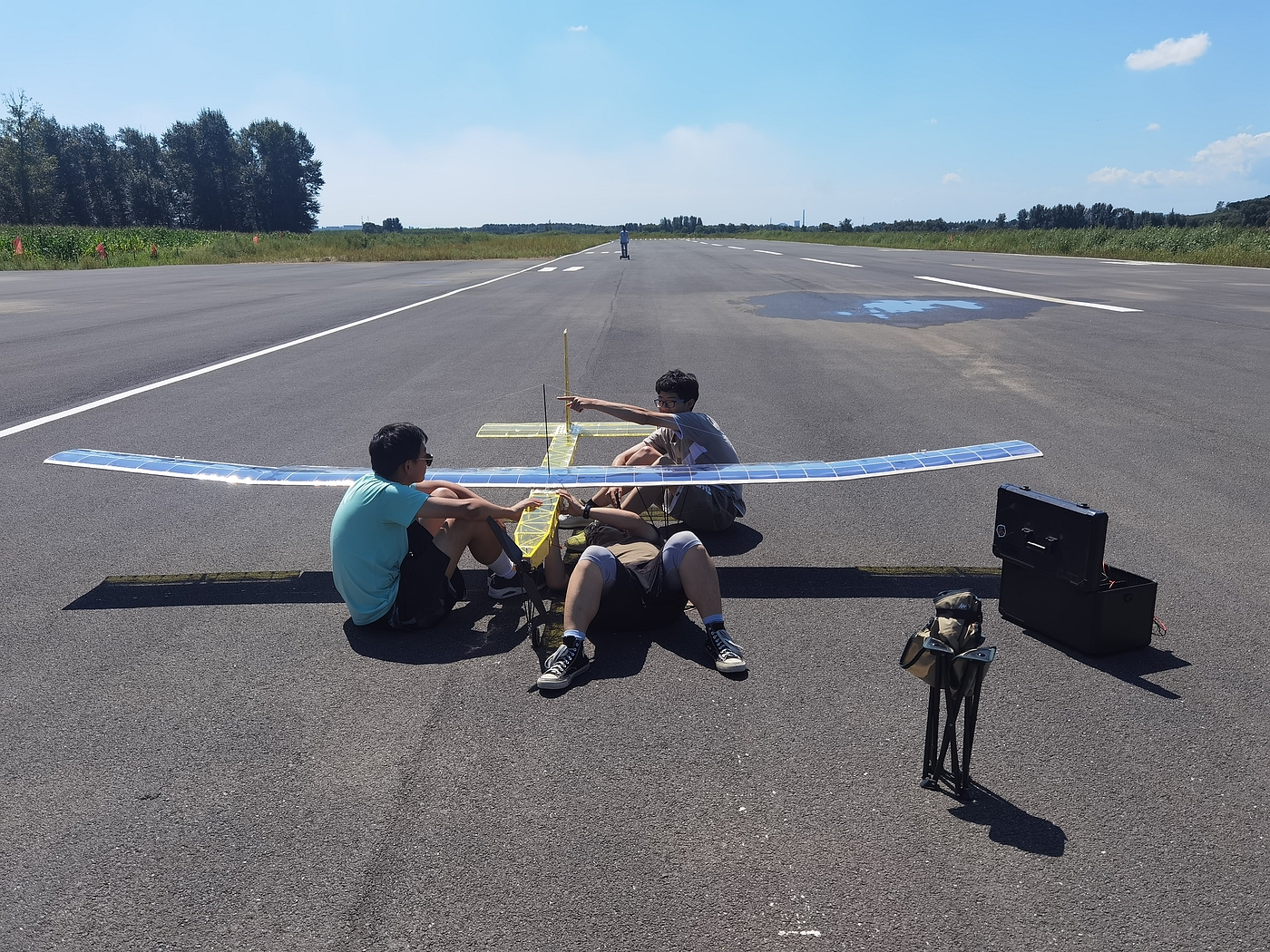 solar energy，aircraft，