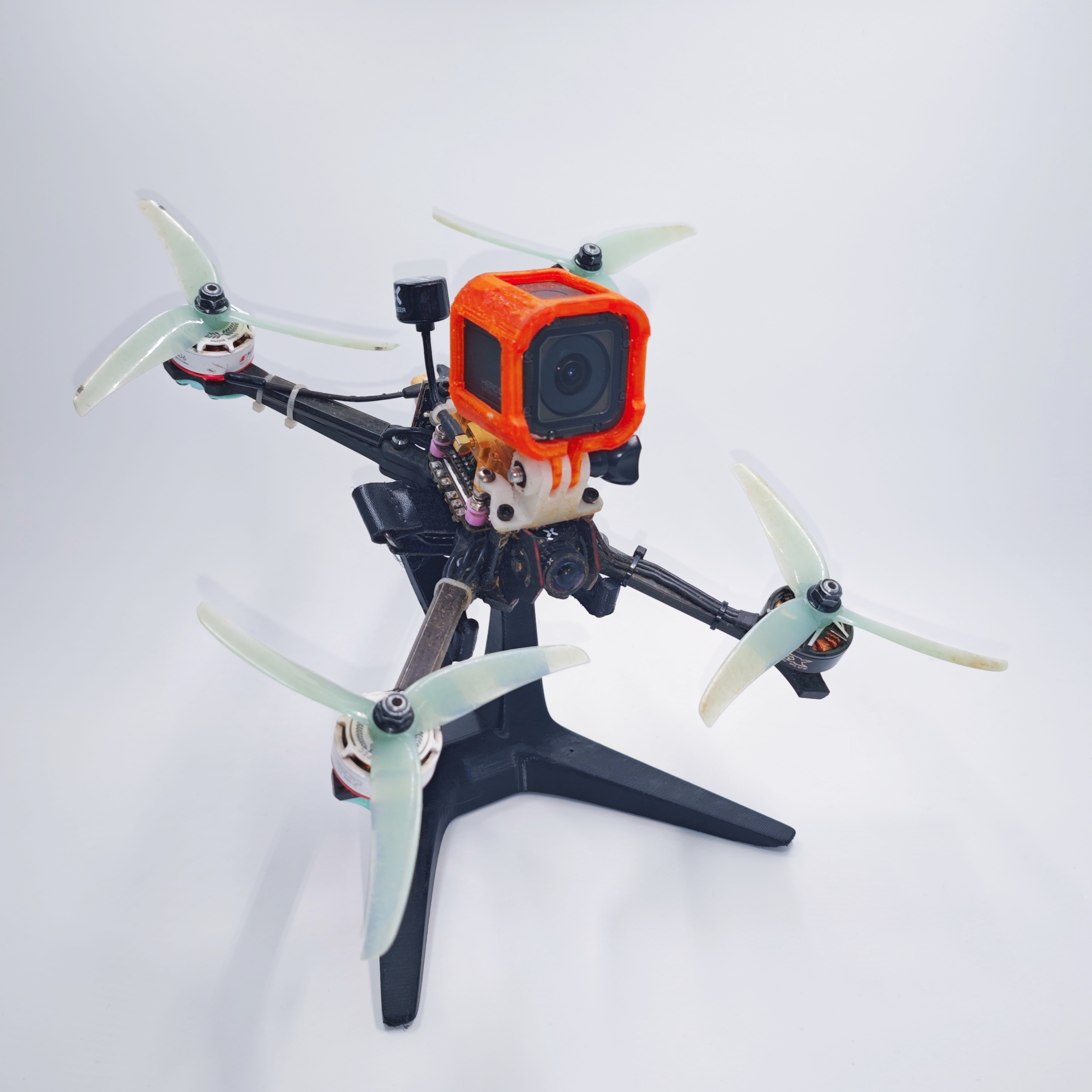 Crossing machine，FPV Crossing Machine，UAV，model airplane，