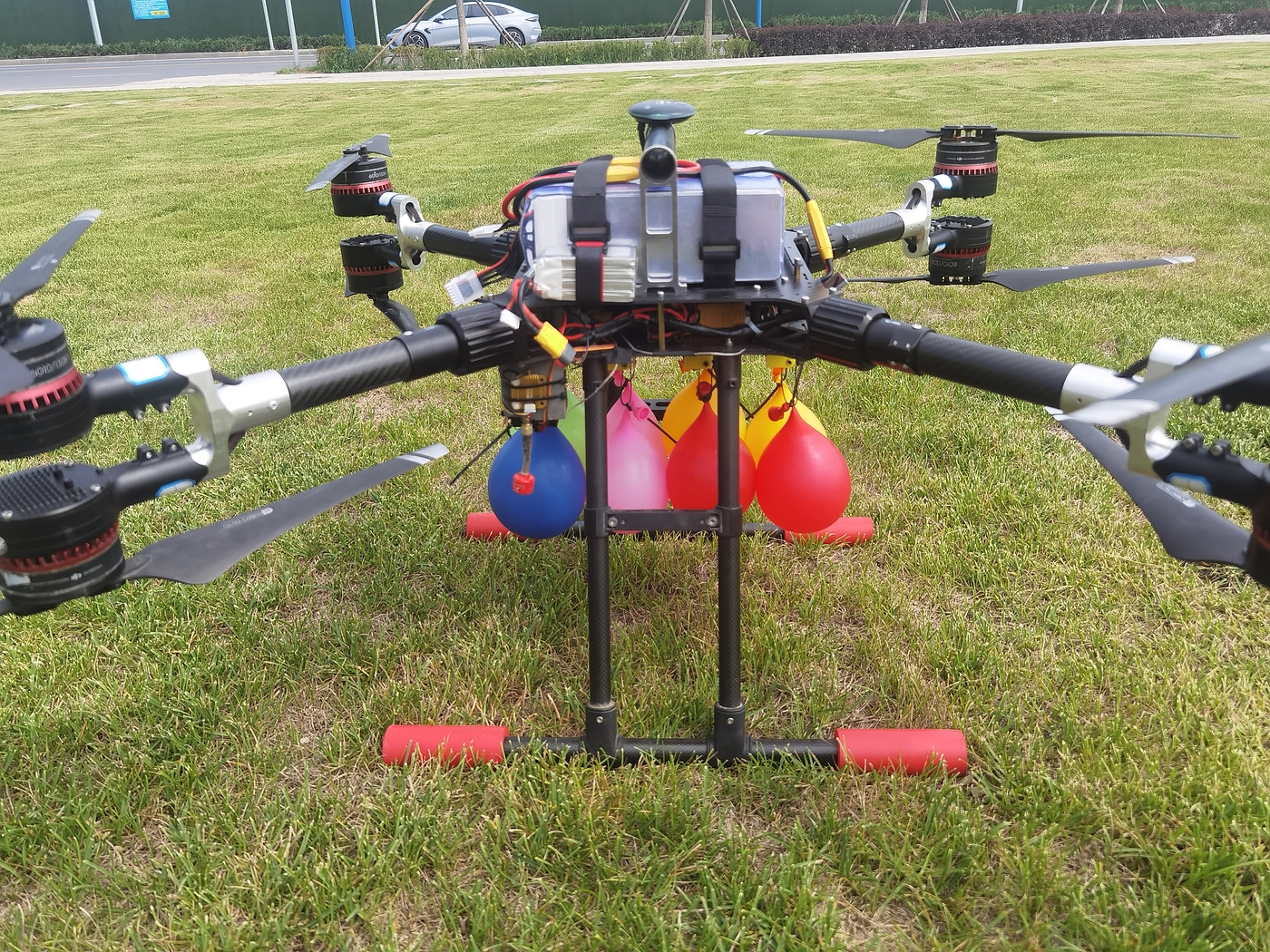 UAV，Bomb，