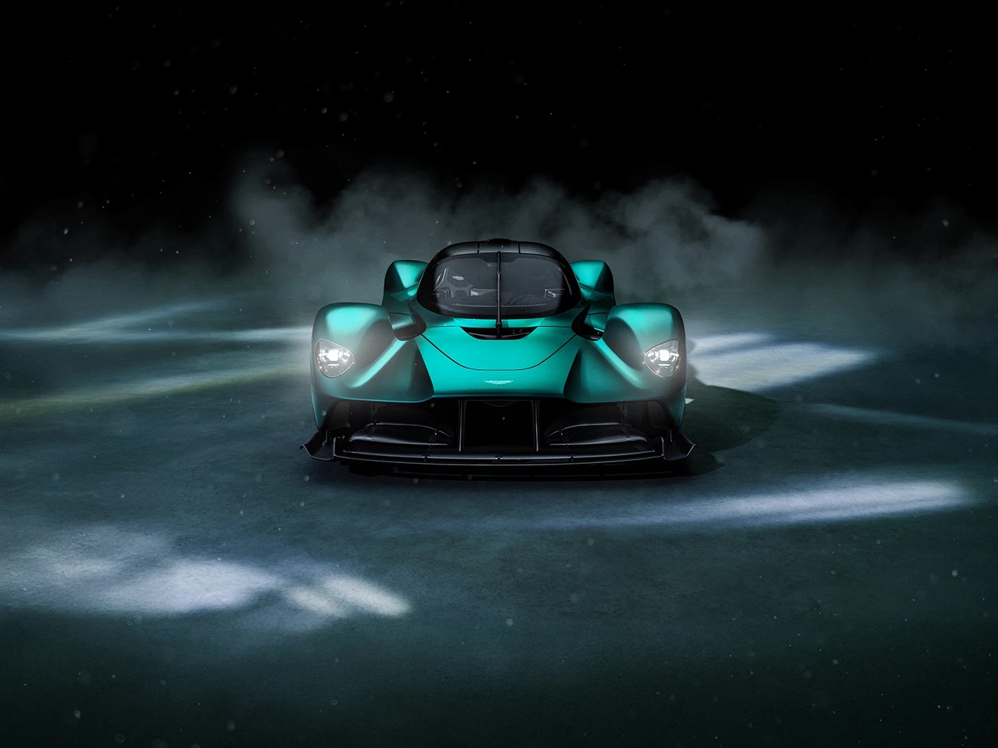 Sports car，vehicle，automobile，Aston Martin，