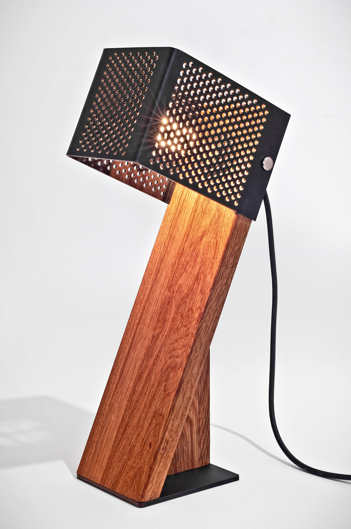 Reprint，Desk lamp，woodiness，Jonathan Dorthe，
