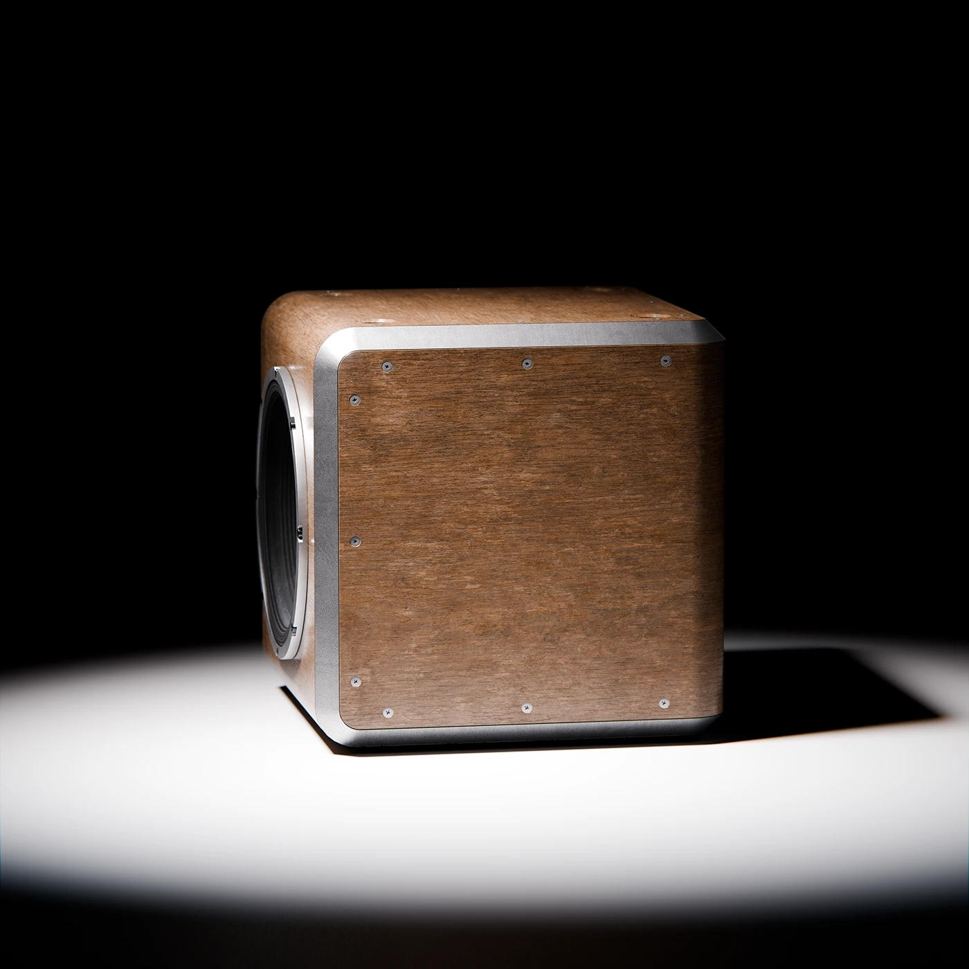 loudspeaker box，Cube，cgi，Simple design，