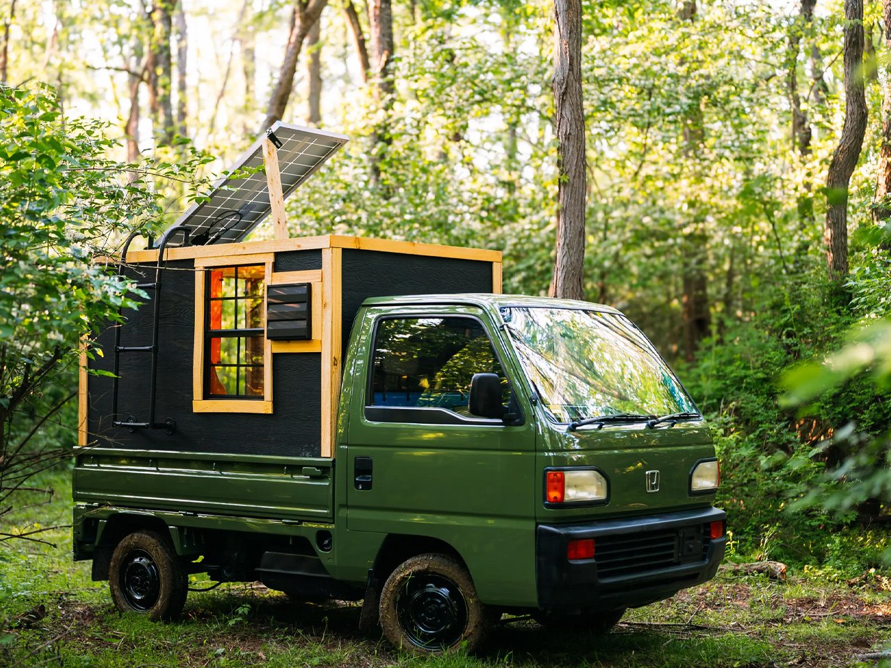 Campervan，vehicle，automobile，Touring car，