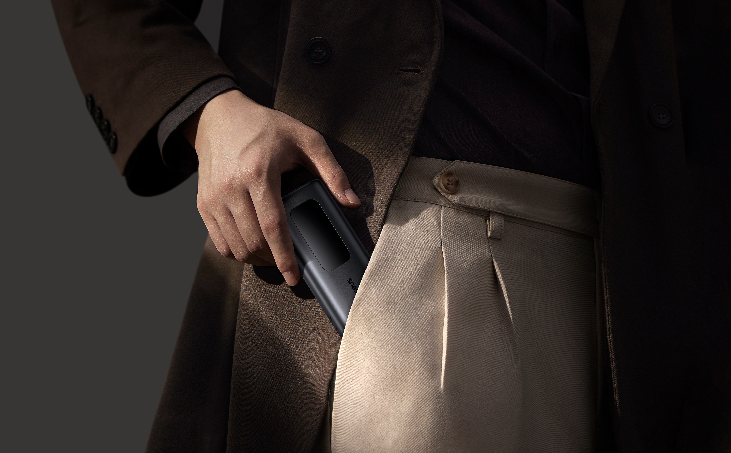 Collection of industrial design works，portable source，Golden dot award，CES Awards，CES Exhibition，Portable WiFi，Mifi，portable battery，