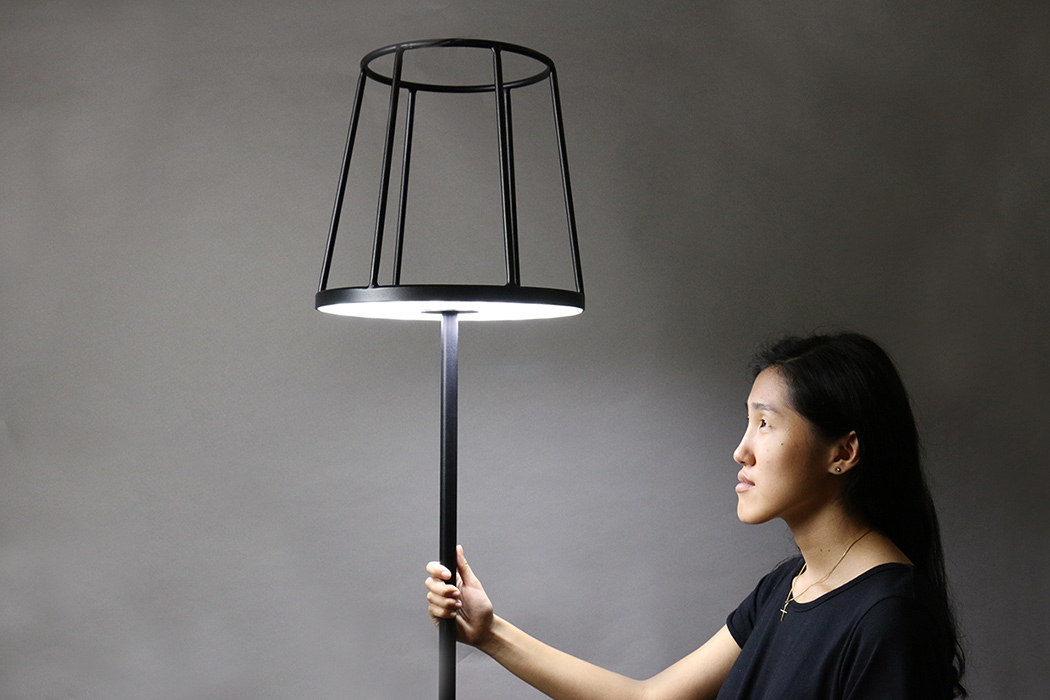 Floor lamp，silhouette，Metal strip，Kevin Chiam，led，