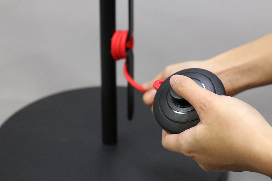 Floor lamp，silhouette，Metal strip，Kevin Chiam，led，