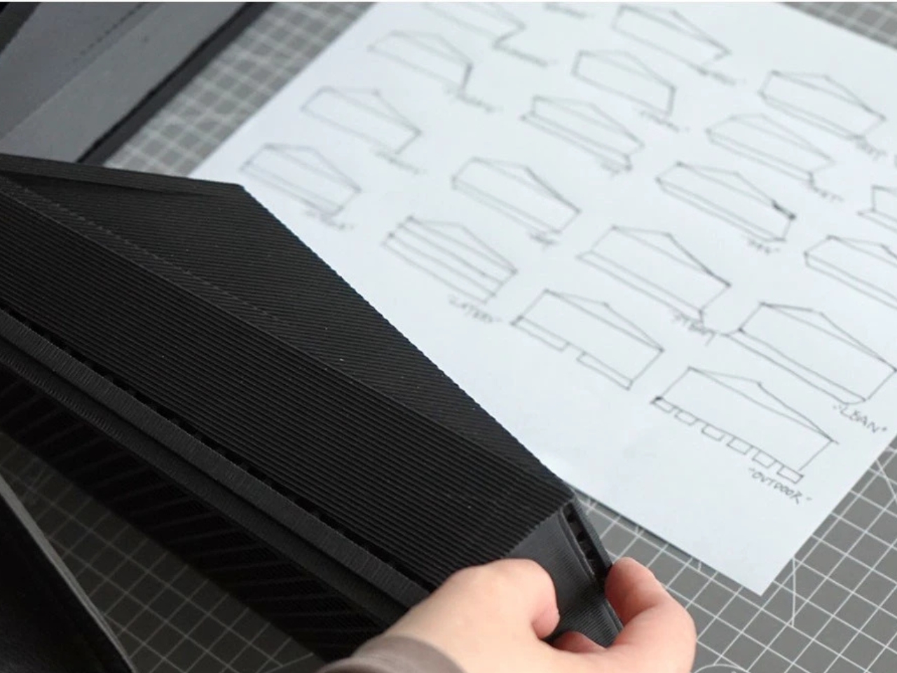 CyberShoes，conceptual design，shoes，Outdoor equipment，