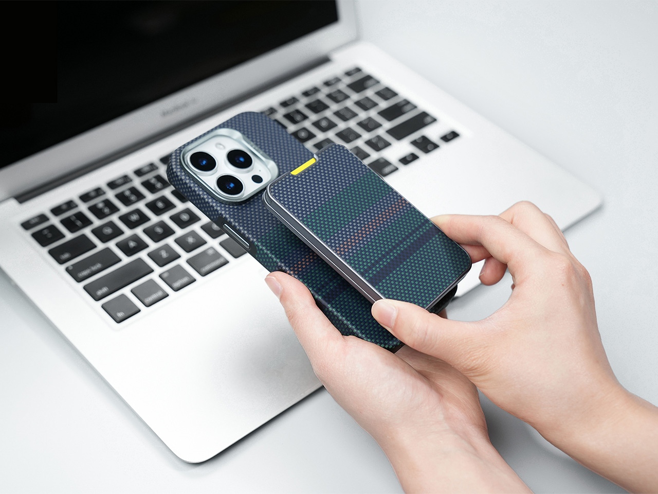 ArmorGo，Digital，electronic product，Mobile phone bracket，