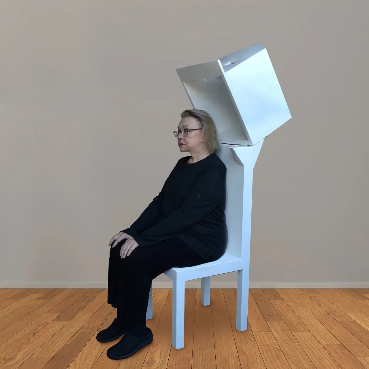 chair，furniture，originality，House Sitter Chair，