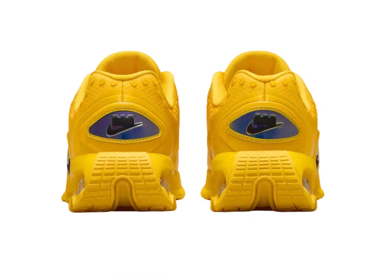 lego，nike，shoes，sneakers，Outdoor equipment，