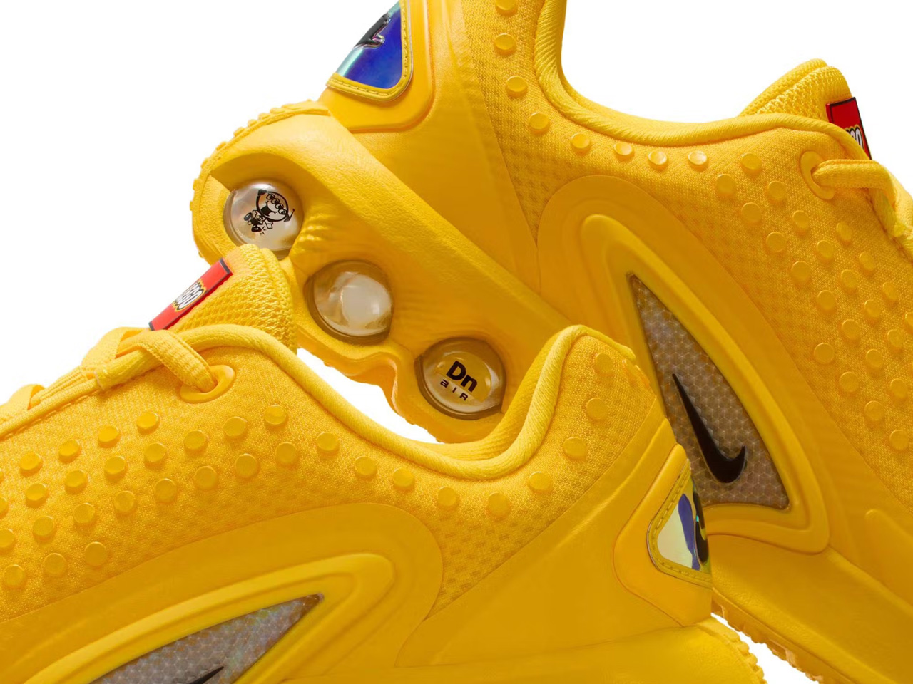 lego，nike，shoes，sneakers，Outdoor equipment，