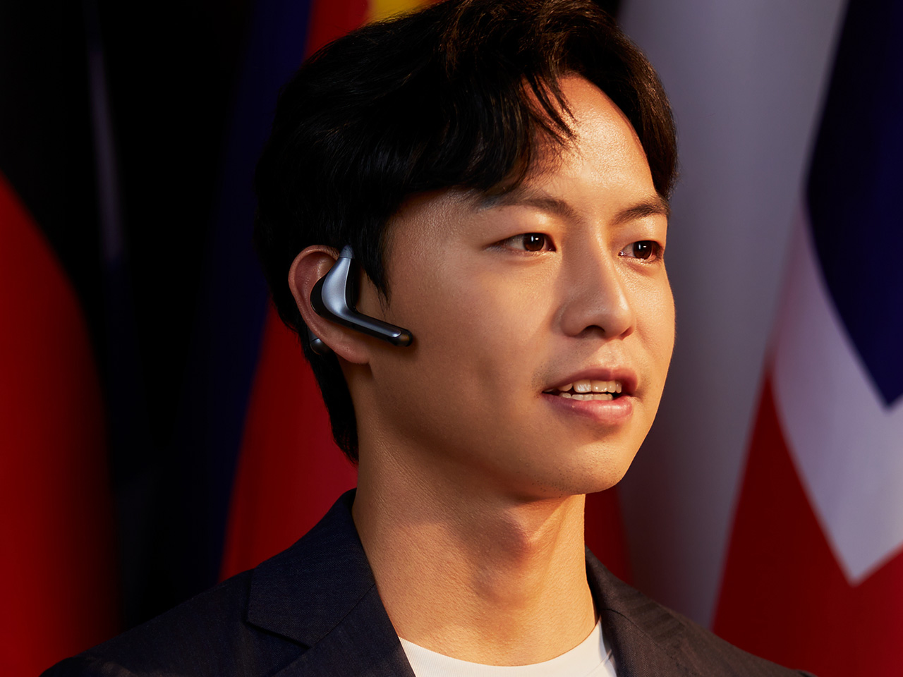 Timekettle W4 Pro，Translation headset，Digital，intelligence，