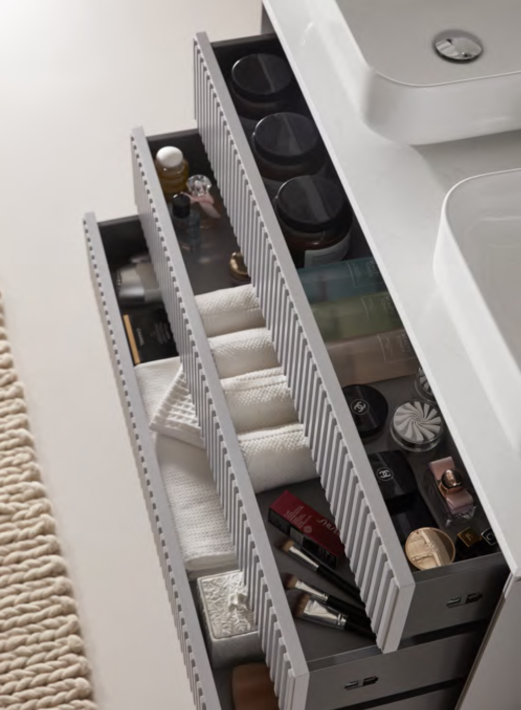 Bathroom cabinet design，Home design，product design，Minimalist bathroom cabinet，