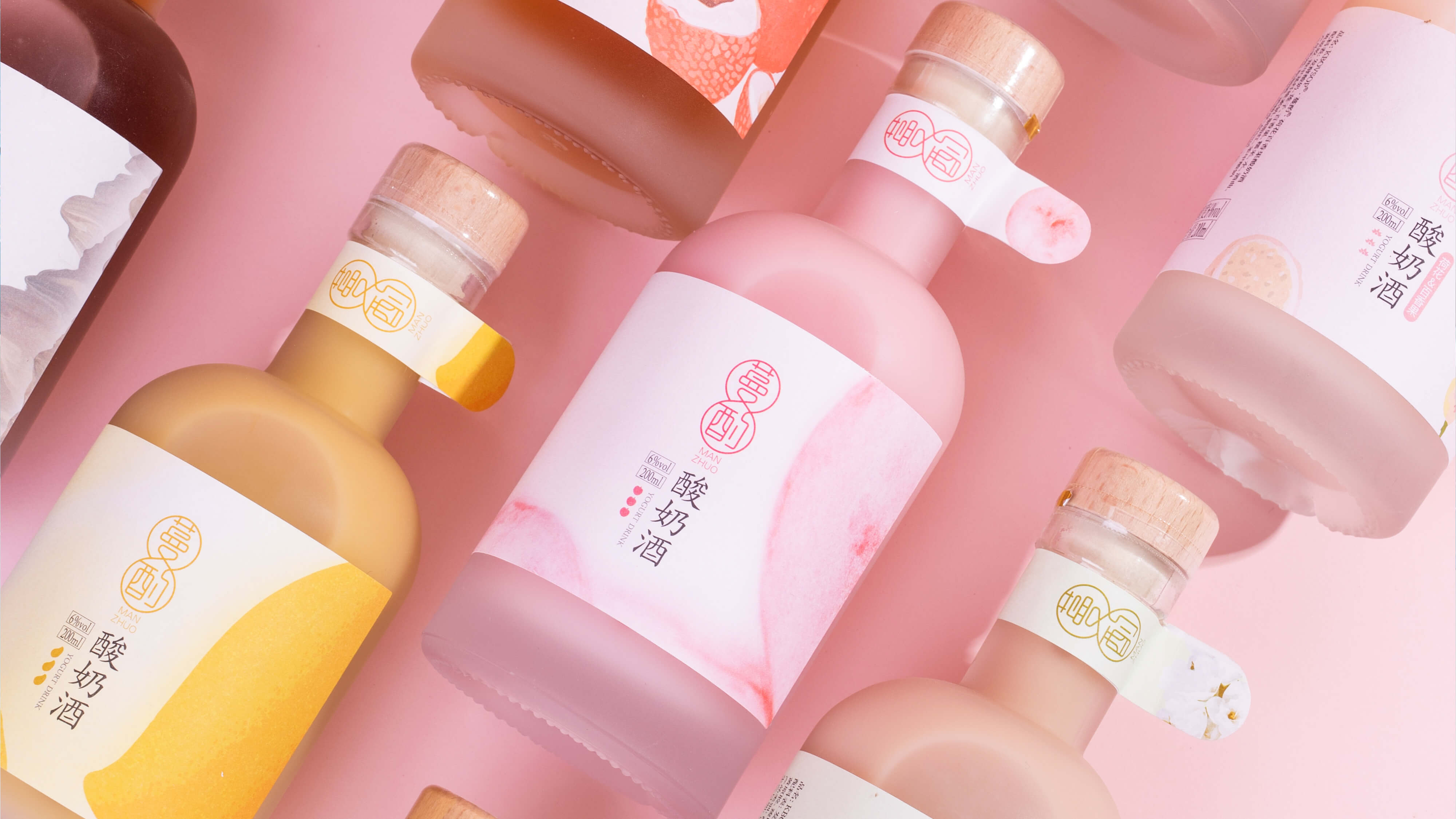 packing design，Fruit wine packaging，Bottle sticker design，Product packaging，Product packaging design，Packaging Design for Fast-selling Products，