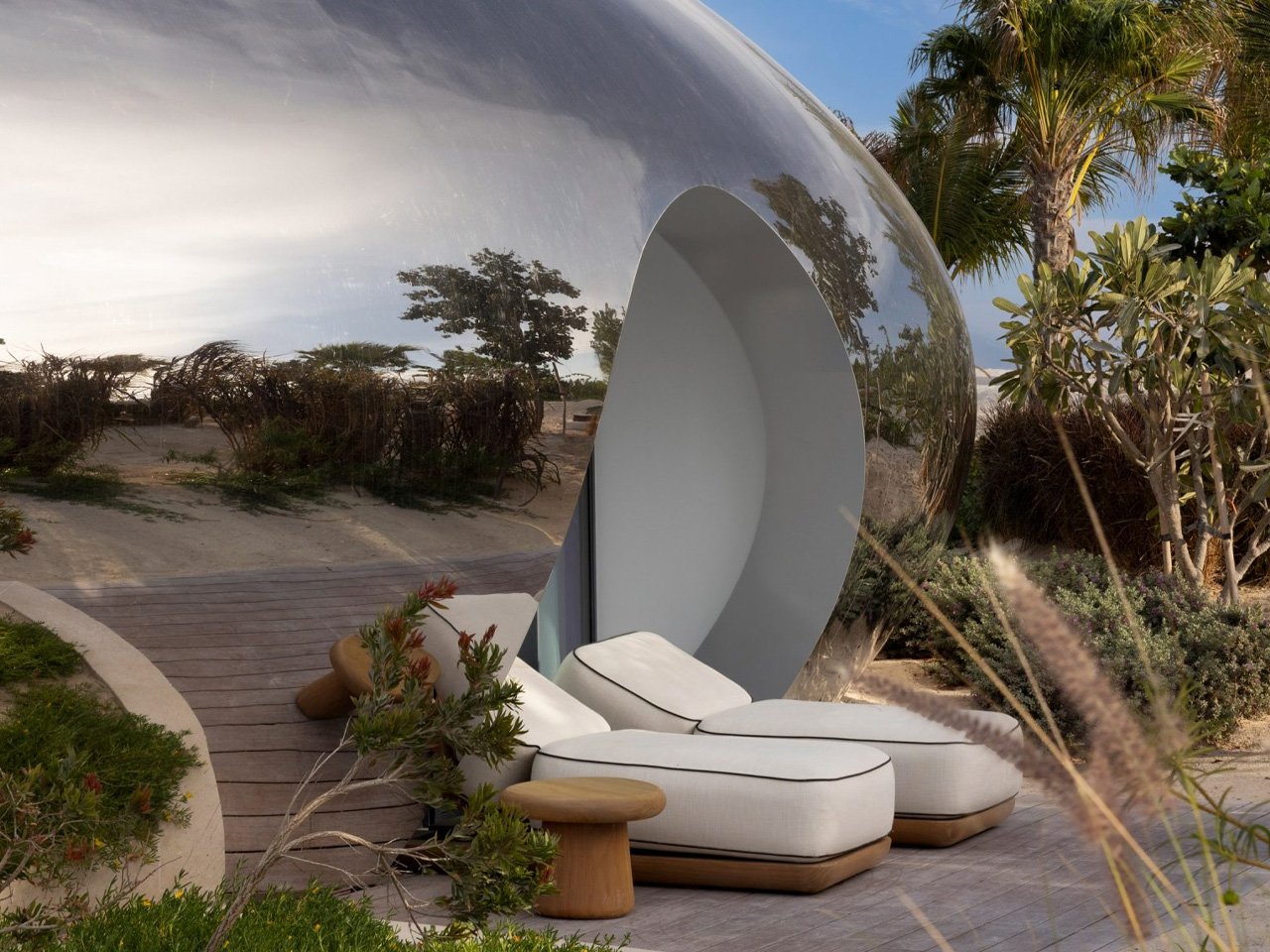 Red Sea Resort，Sustainable design，Solar Mirror House，Zero Carbon Vacation，Swimming pool，