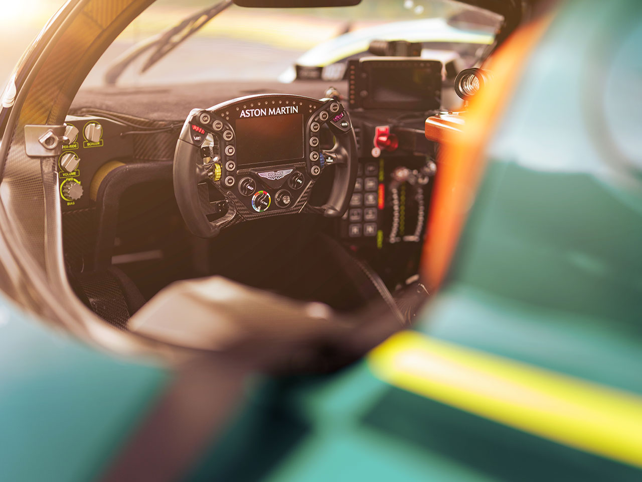 Super car，Aston Martin，Valkyrie LM，High Performance Car，Limited edition，