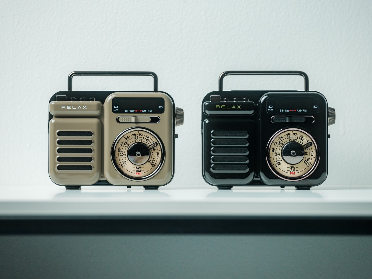 Multifunction radio，RetroWave，Seven-in-one equipment，Sustainable Technology，