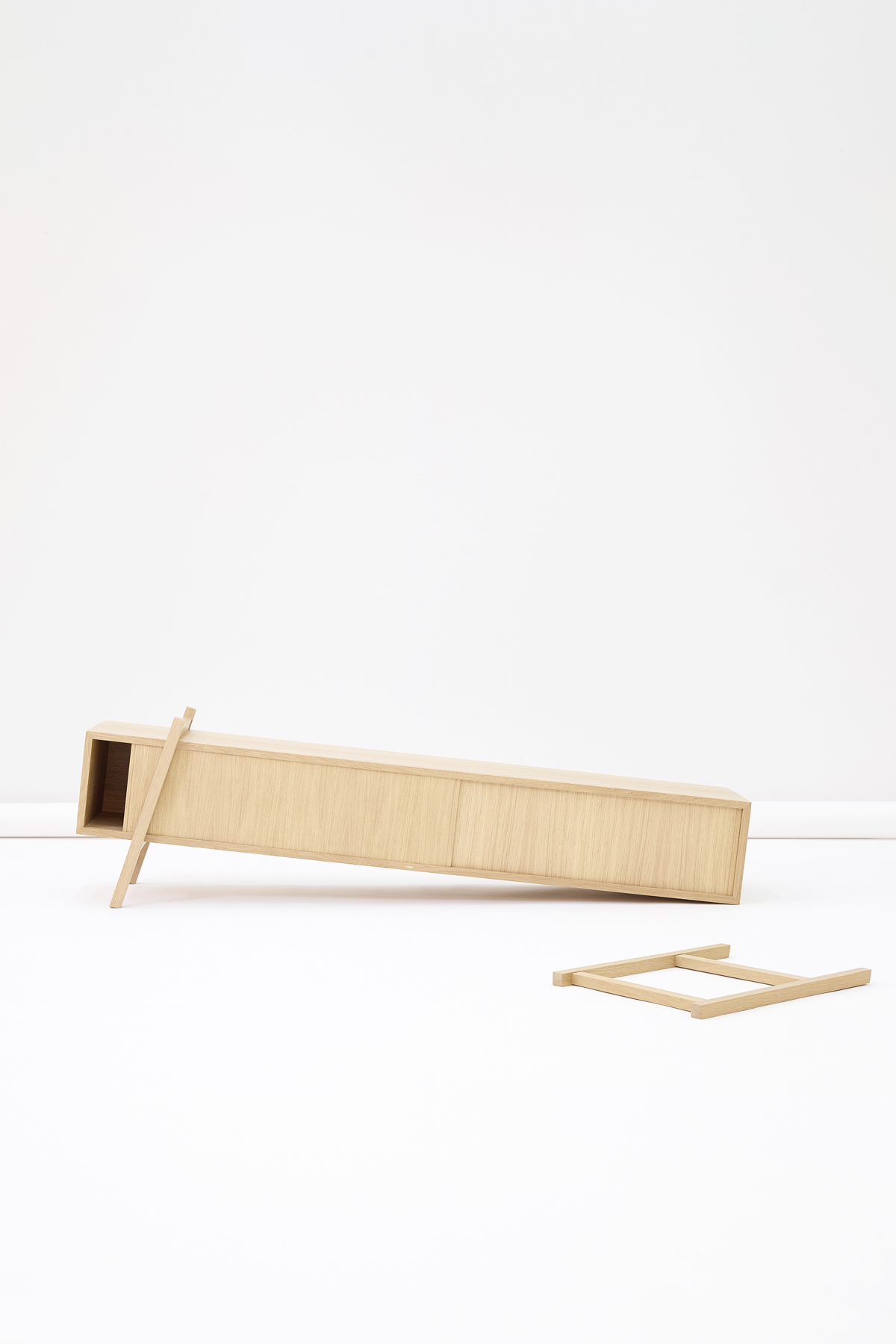 furniture，Home Furnishing，woodiness，Collection，Simplicity，