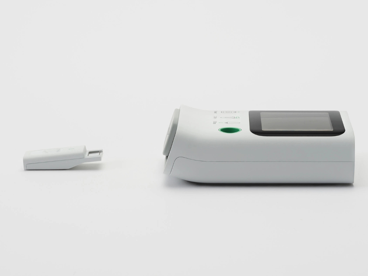 Diabetes surveillance，Painless sugar test，Home essential，Measure as soon as you paste it，Telemedicine，