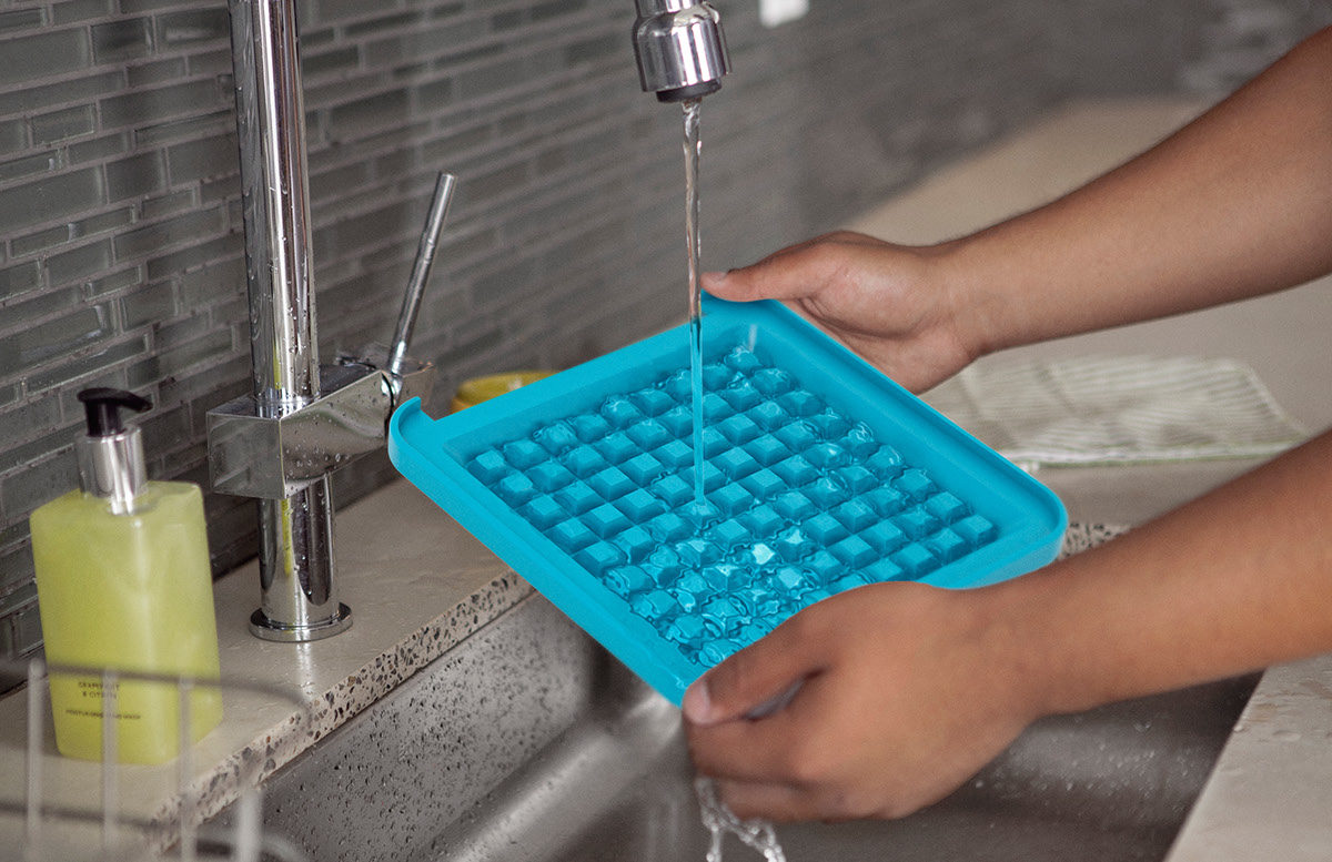 Muffin machine，blue，Waffle Maker，machine，pixel，