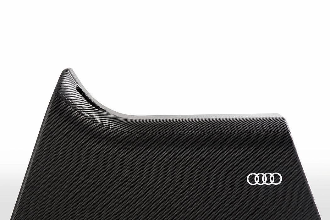 audi，chair，carbon fibre，Kim Young Min，Jang Won，Reprint，