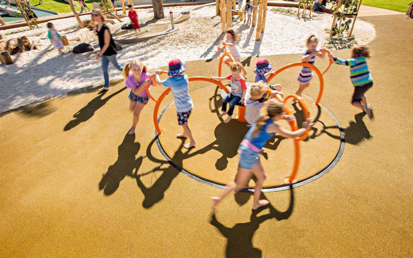 Amusement park design，environmental design，children，parent-child interaction ，outdoor，Play with water，sandy beach，forest，children，hexagon，