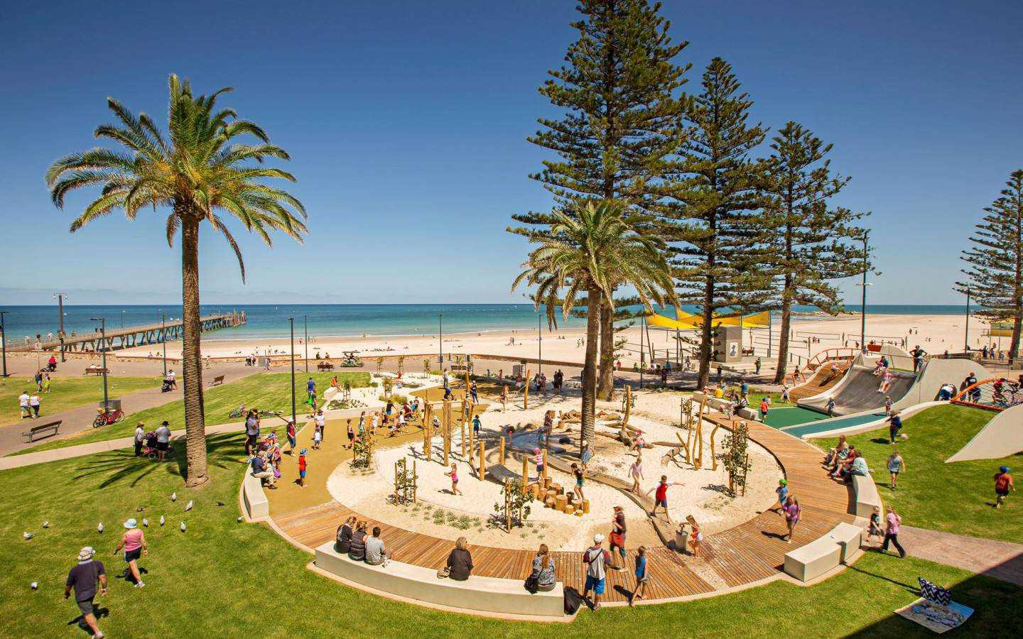 Amusement park design，environmental design，children，parent-child interaction ，outdoor，Play with water，sandy beach，forest，children，hexagon，