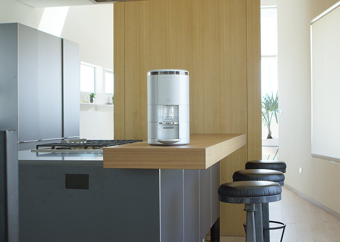 Manual，Alexa voice command，interactive，wireless，Spinn Coffee，