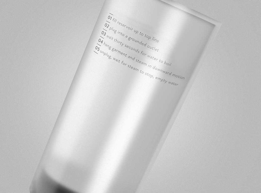 Iron，portable，concise，