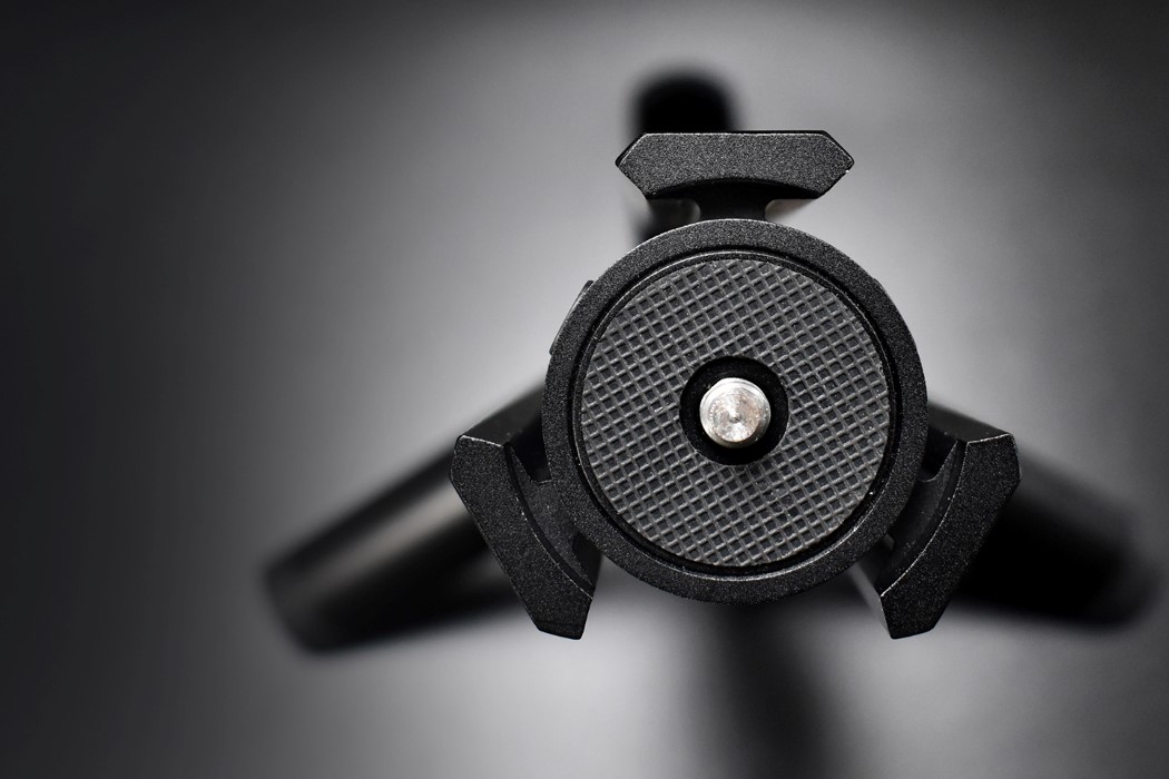 black，Modular design，Integrated selfie lever，Picabode，