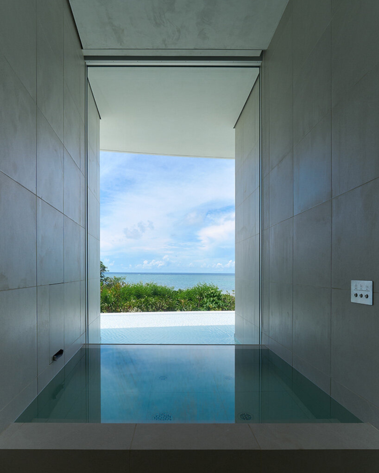 Earth Circular Villa，German Gold Award for Sustainable Architecture，Villa design，Prairie landscape，Sustainable design，