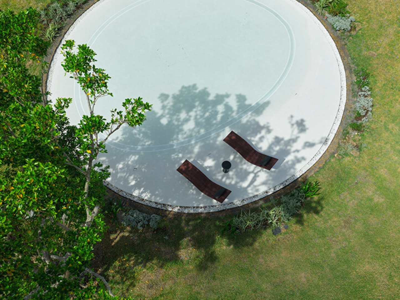 Earth Circular Villa，German Gold Award for Sustainable Architecture，Villa design，Prairie landscape，Sustainable design，