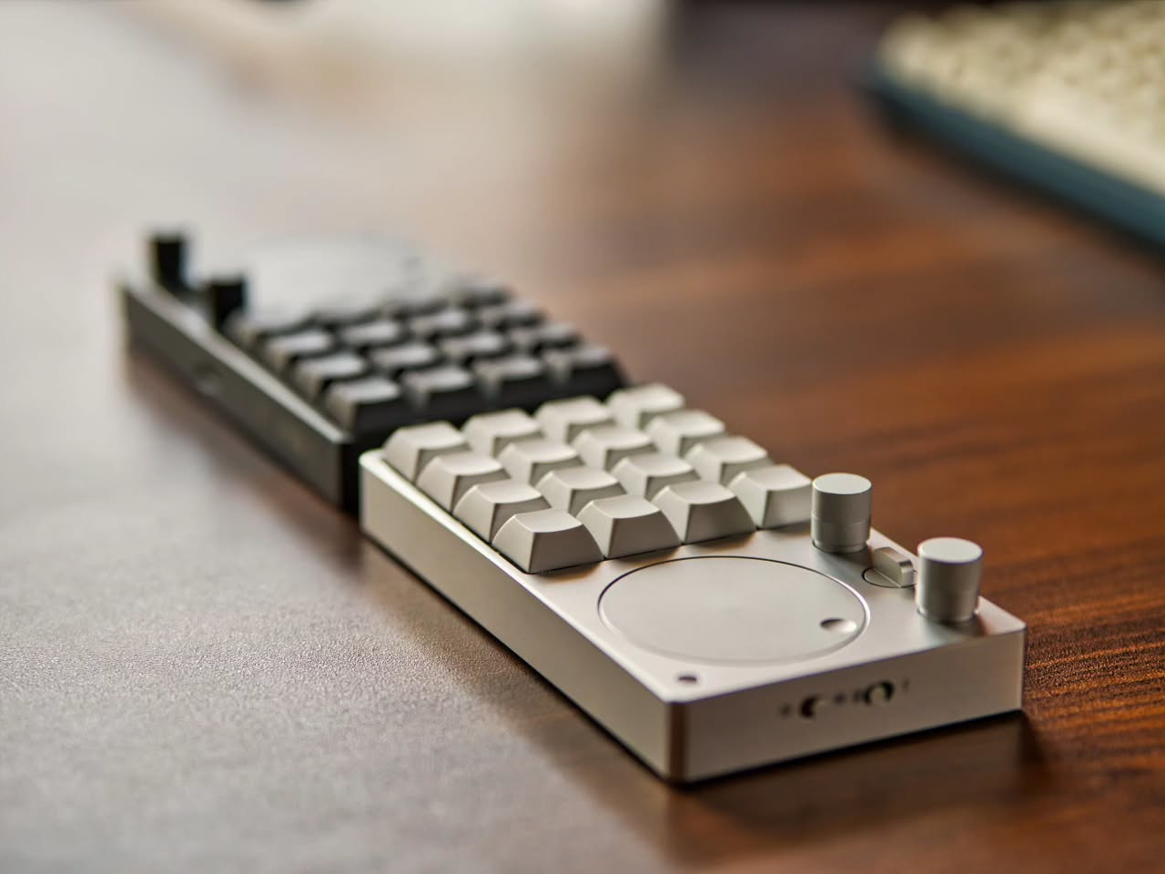 Double platform，Aluminum alloy CNC，BNK-16，Macro Keyboard，Haptic Knob，