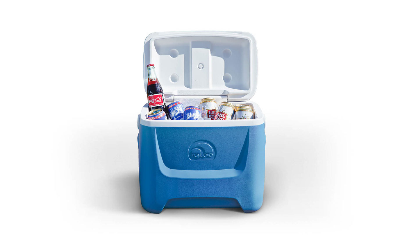 cooler，outdoors，blue，