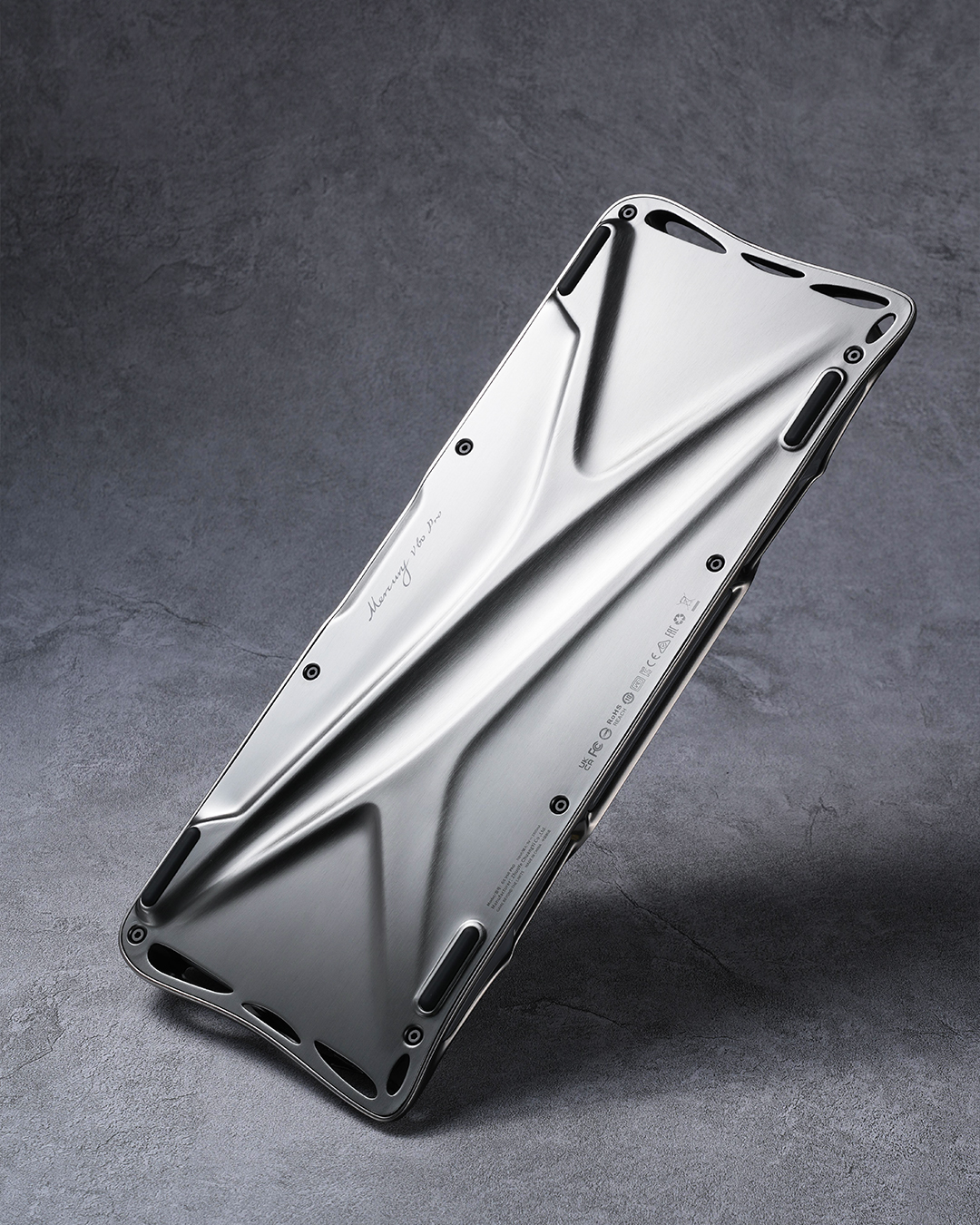 Gaming keyboard，industrial design，Mecha Tide Play，Game peripherals，Skeleton Design，