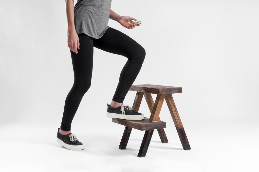 Alexander Cantu，wooden ，stool，Burnt Stool，