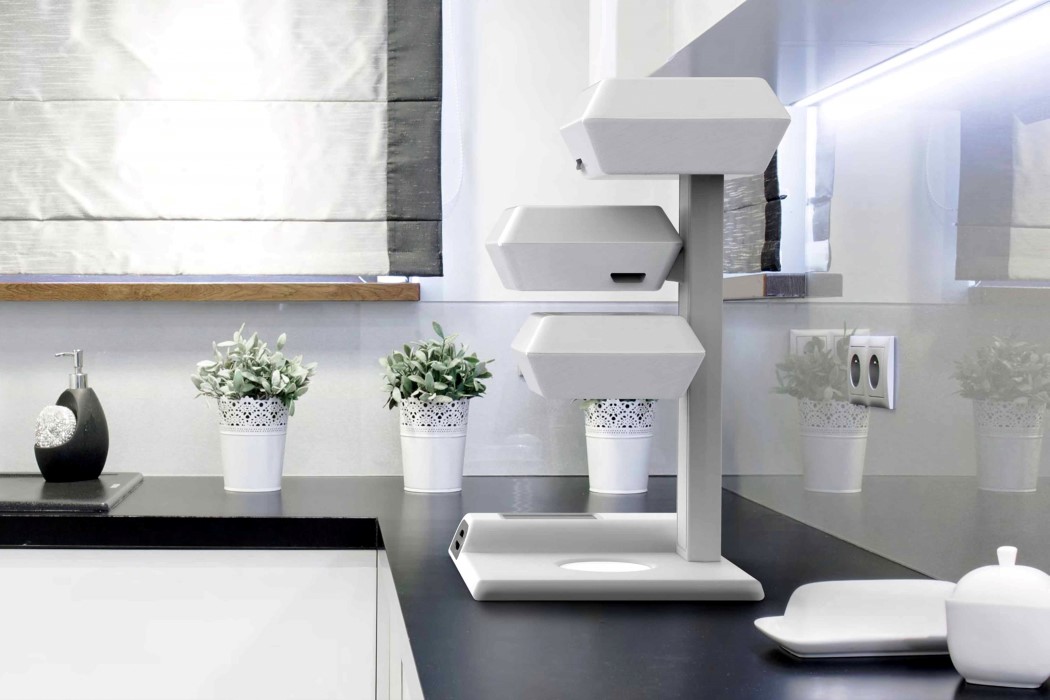 white，Connor Canavan，originality，Coffee machine，