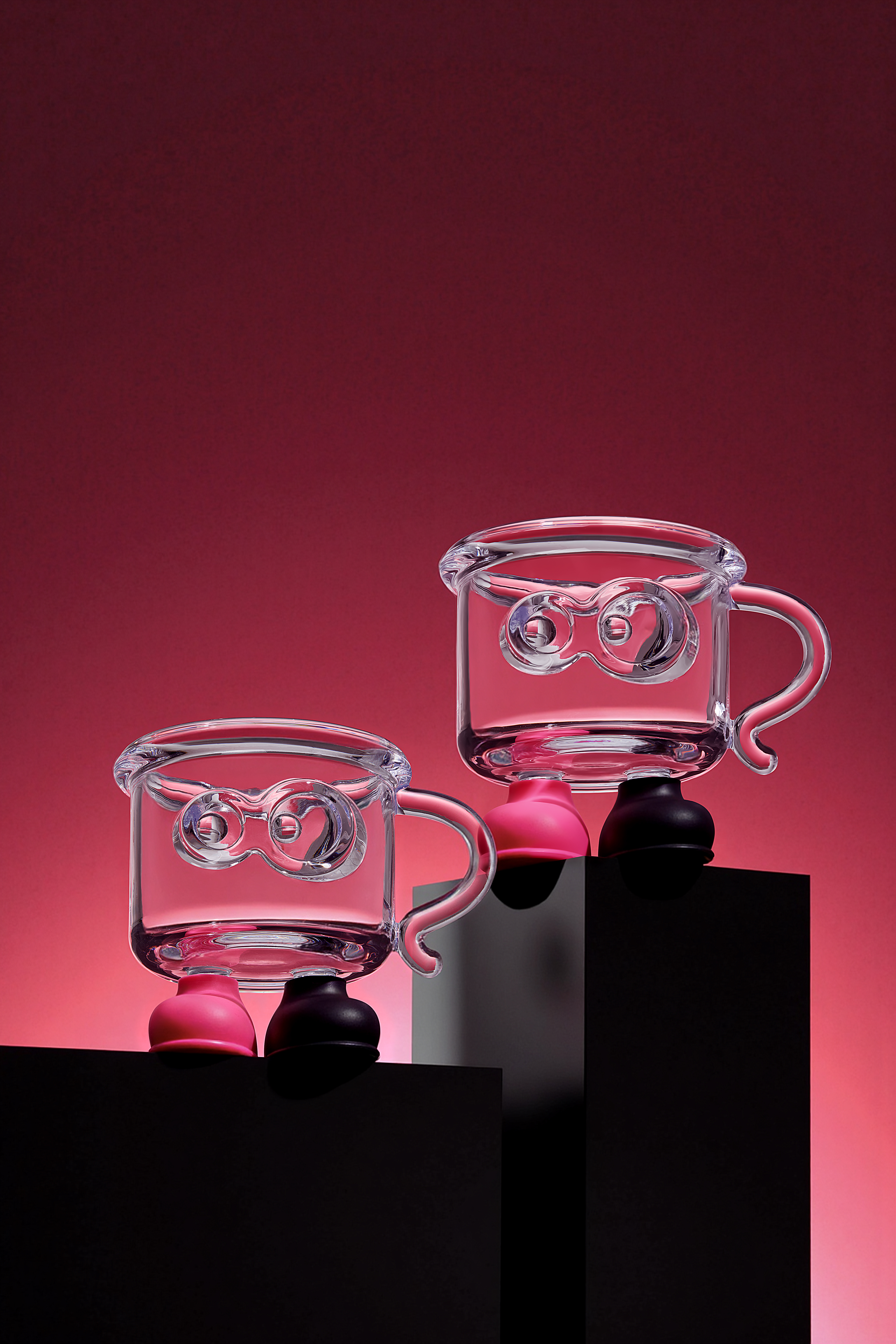 Water cup，Childlike interest，accompany，