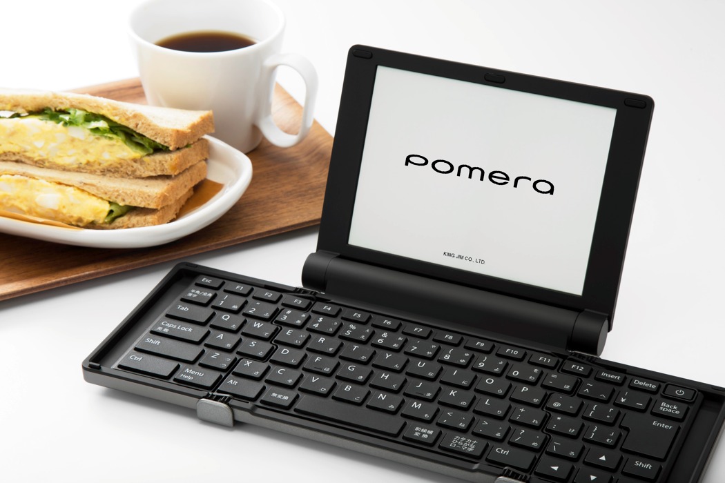 pomera，typewriter，to work in an office，