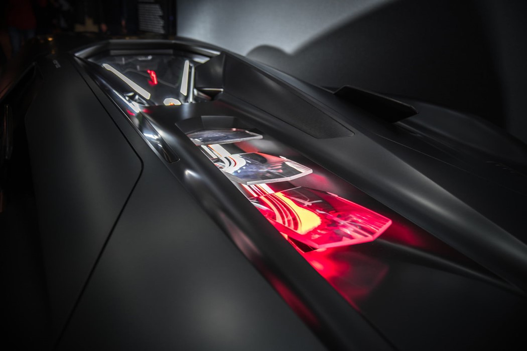 black，Sports car，vehicle，THIRD MILLENNY，