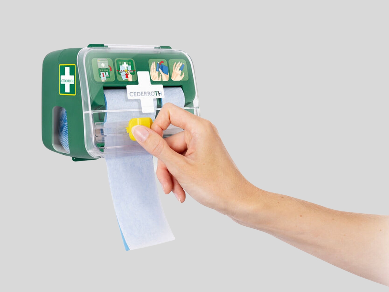 First aid kit，Independent operation，Outdoor Essentials，Portable and convenient，disinfection and dressing，