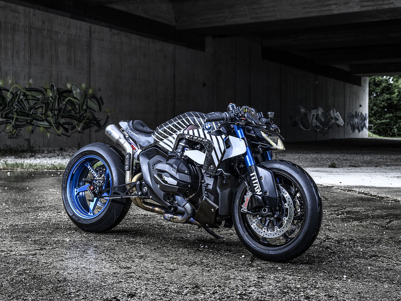 bmw，Nitrogen Acceleration，Short sprint，NOS，motorcycle，