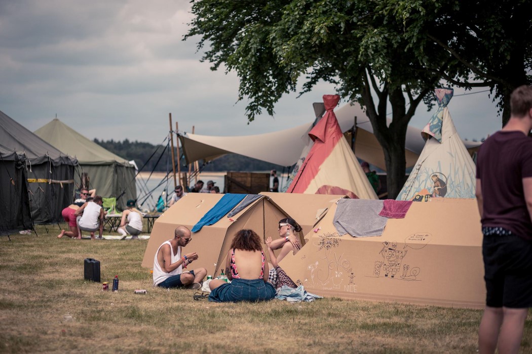 waterproof，Recyclable，cardboard，Tent，Reprint，