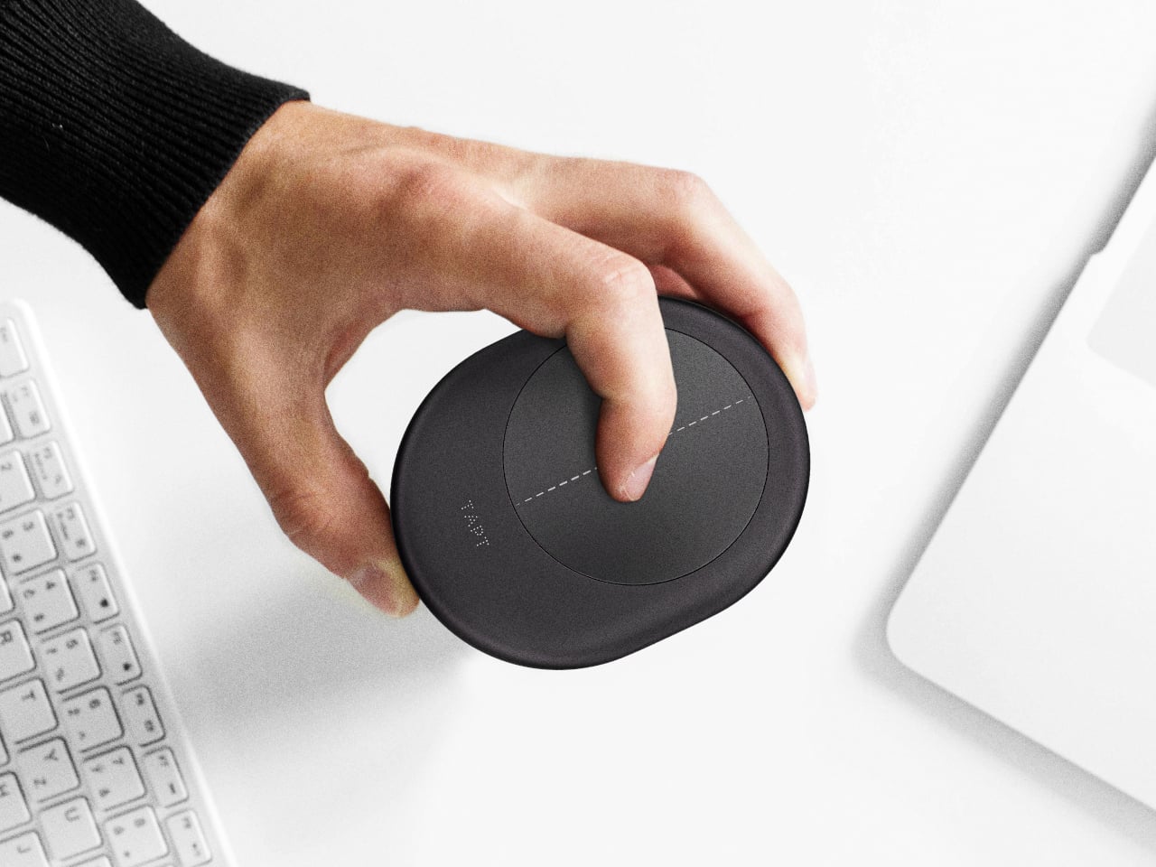 mouse，Wireless design，Tapt Pebble，Touch gestures，No roller，