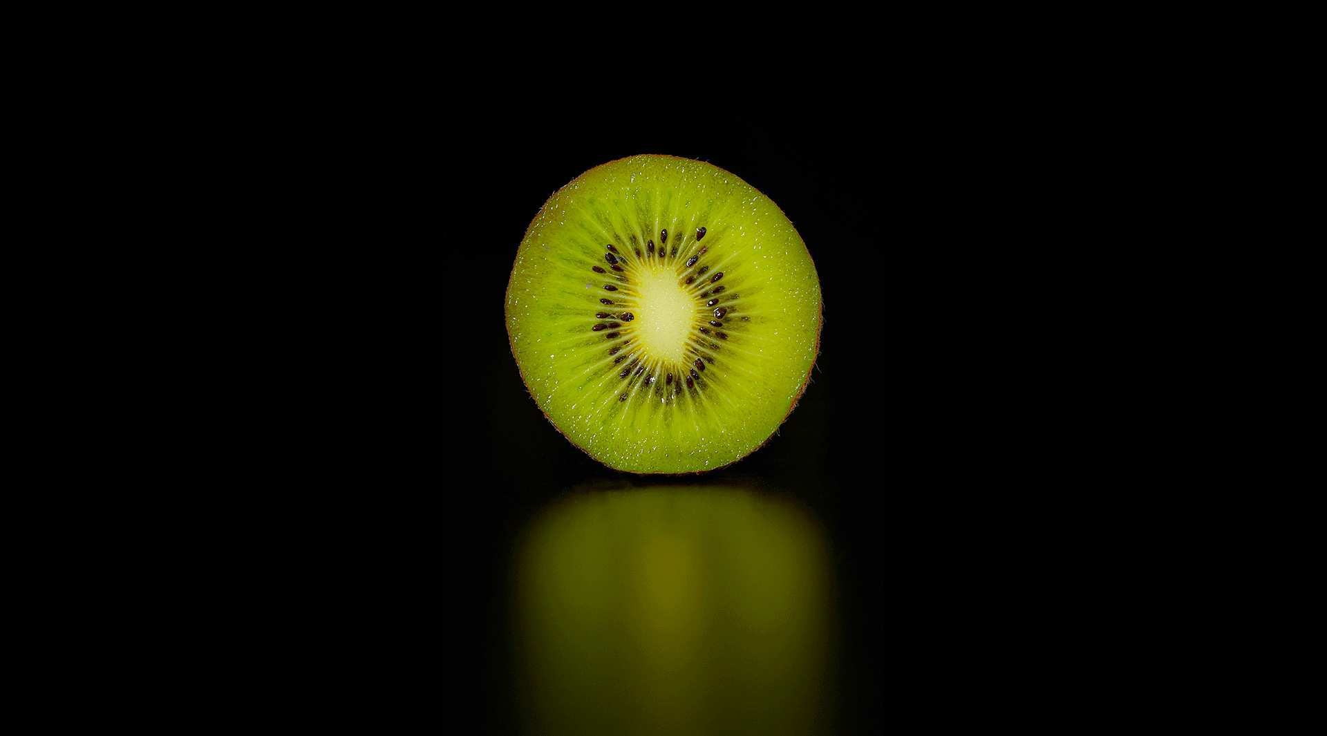 Gu Yi design，Fruit wine packaging design，Kiwi Wine Design，Bottle design，