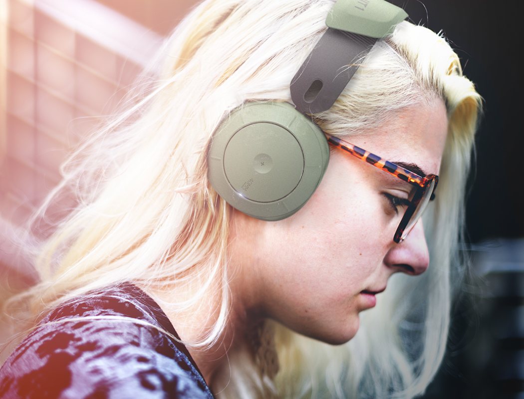 multi-function，Helmet，headset，interactive，SOUNDSHIELD，