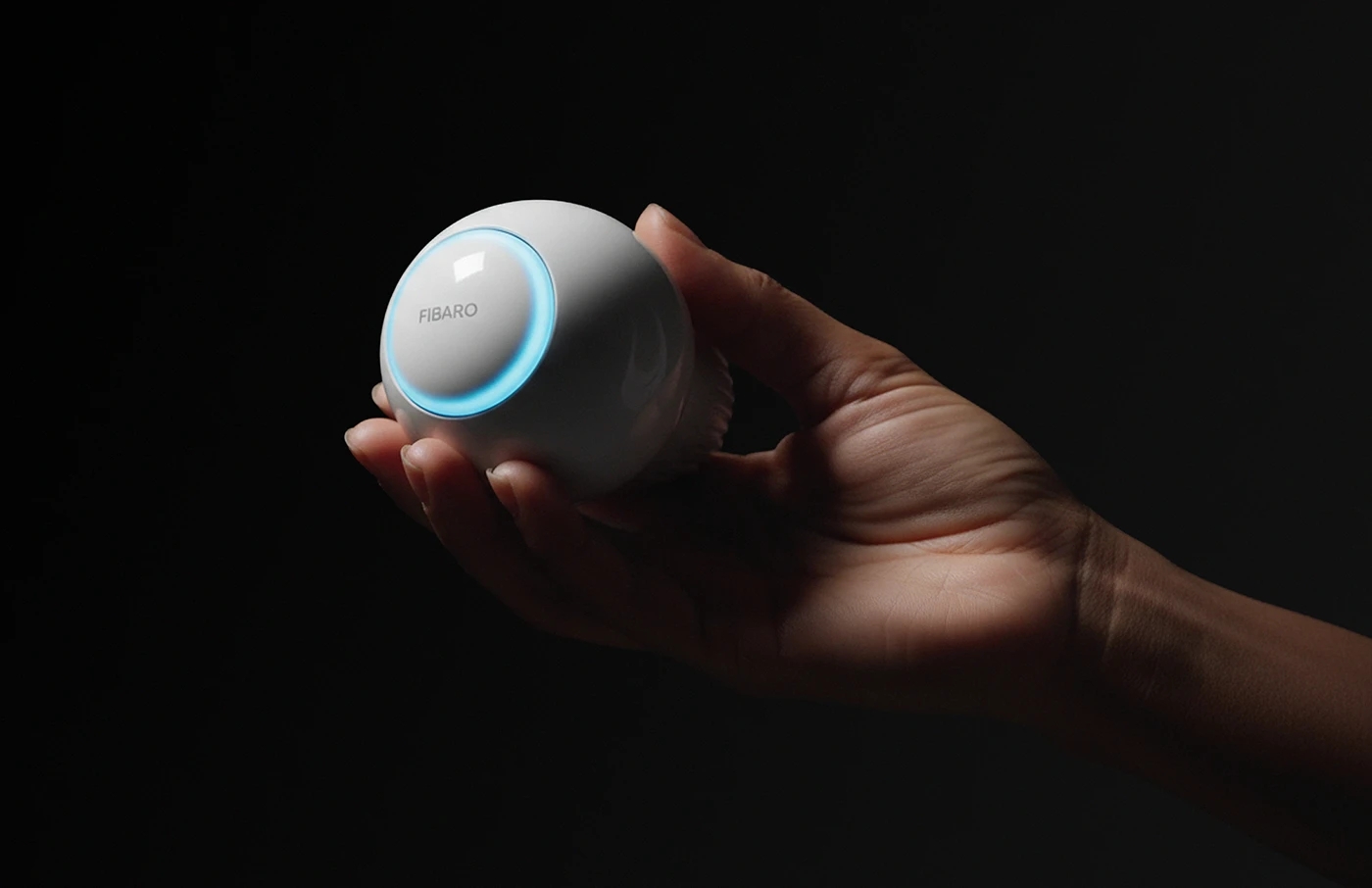 FIBARO head control thermostat，sensor，True constant temperature，Knob Rainbow Ring，