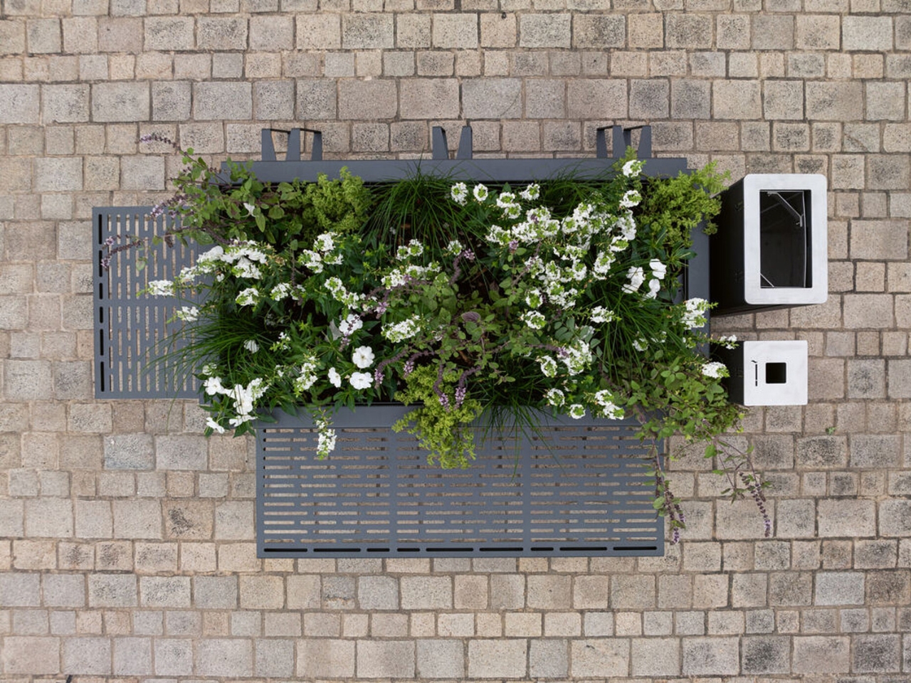 Planter 300，Modular planter，gardening facilities，Outdoor landscape，